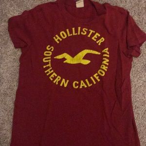 Hollister tee